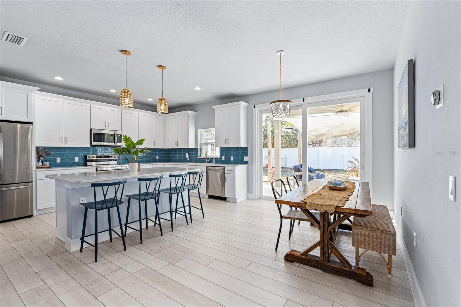 Image 18 of 51 For 13 Lemay Place