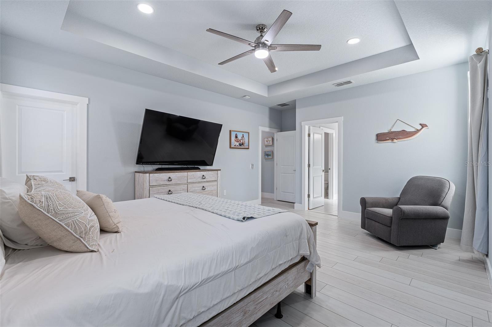 Image 26 of 51 For 13 Lemay Place