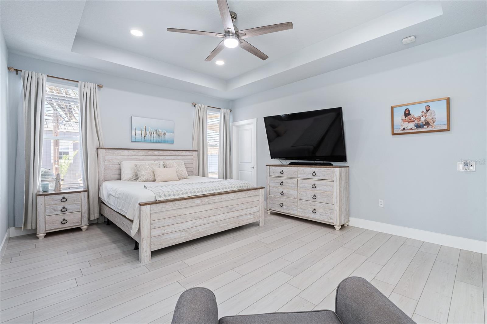 Image 27 of 51 For 13 Lemay Place