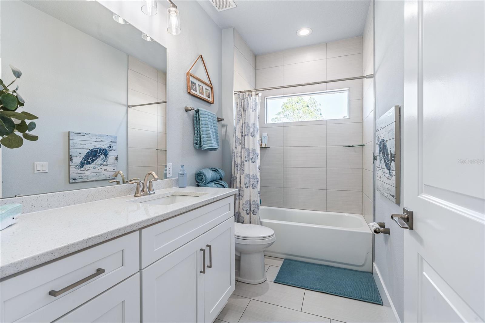 Image 34 of 51 For 13 Lemay Place