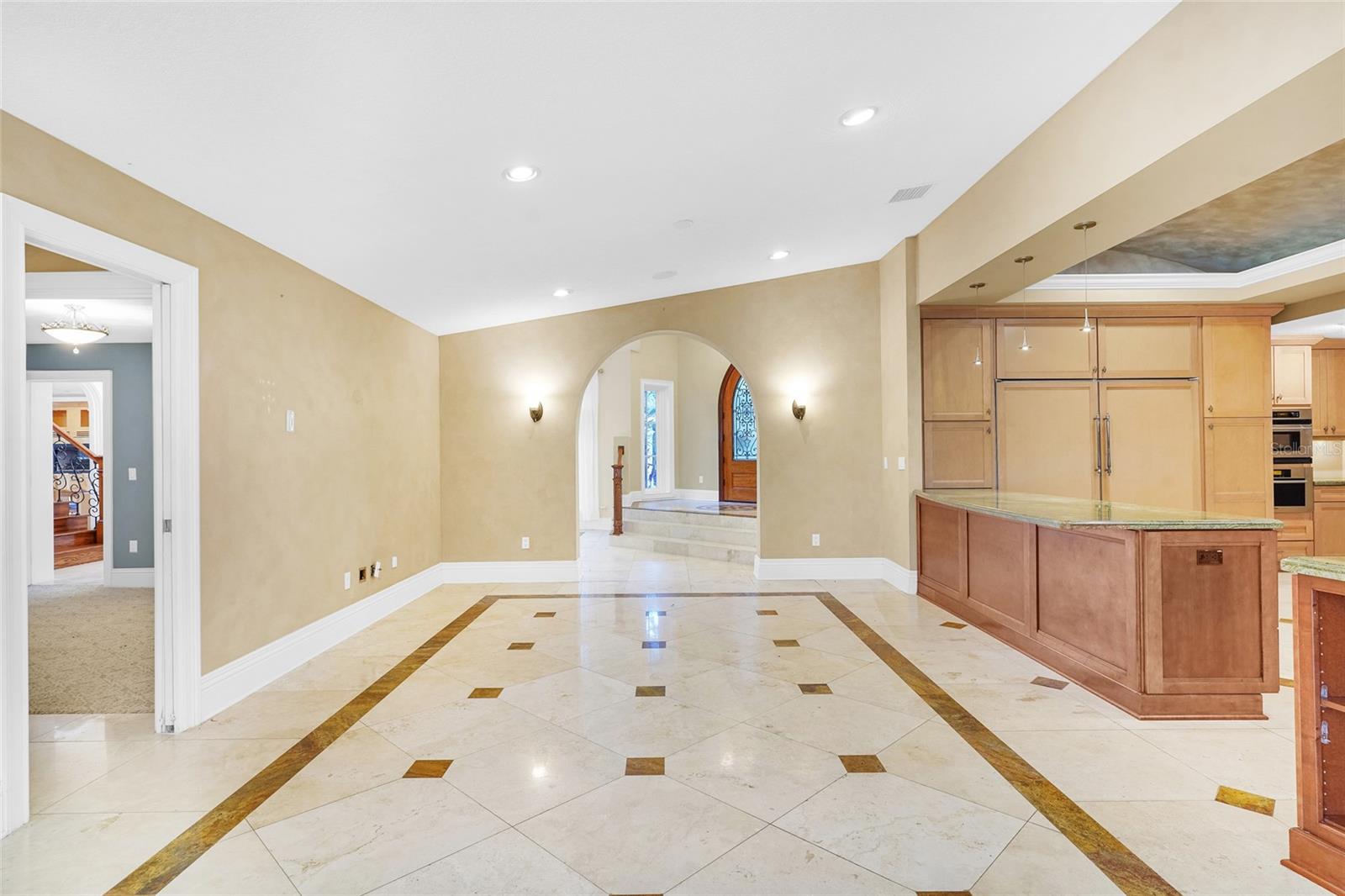 Image 12 of 72 For 1481 Lambert Avenue