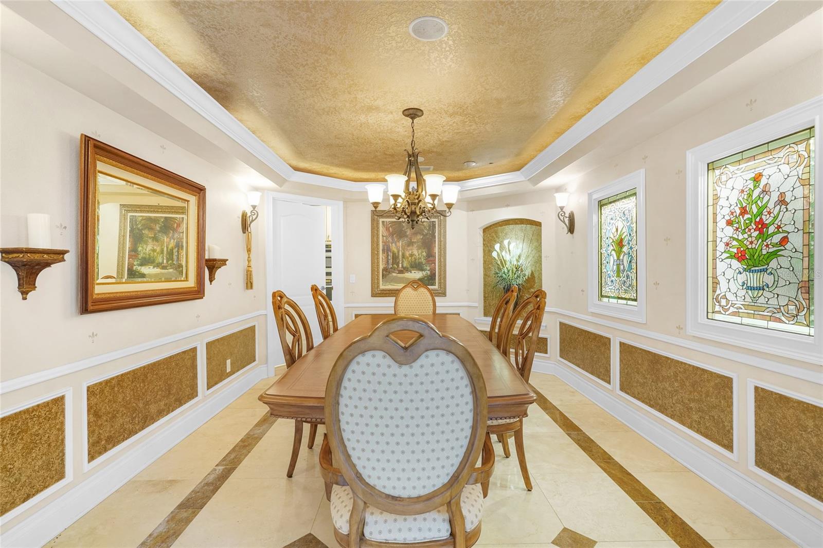 Image 25 of 72 For 1481 Lambert Avenue