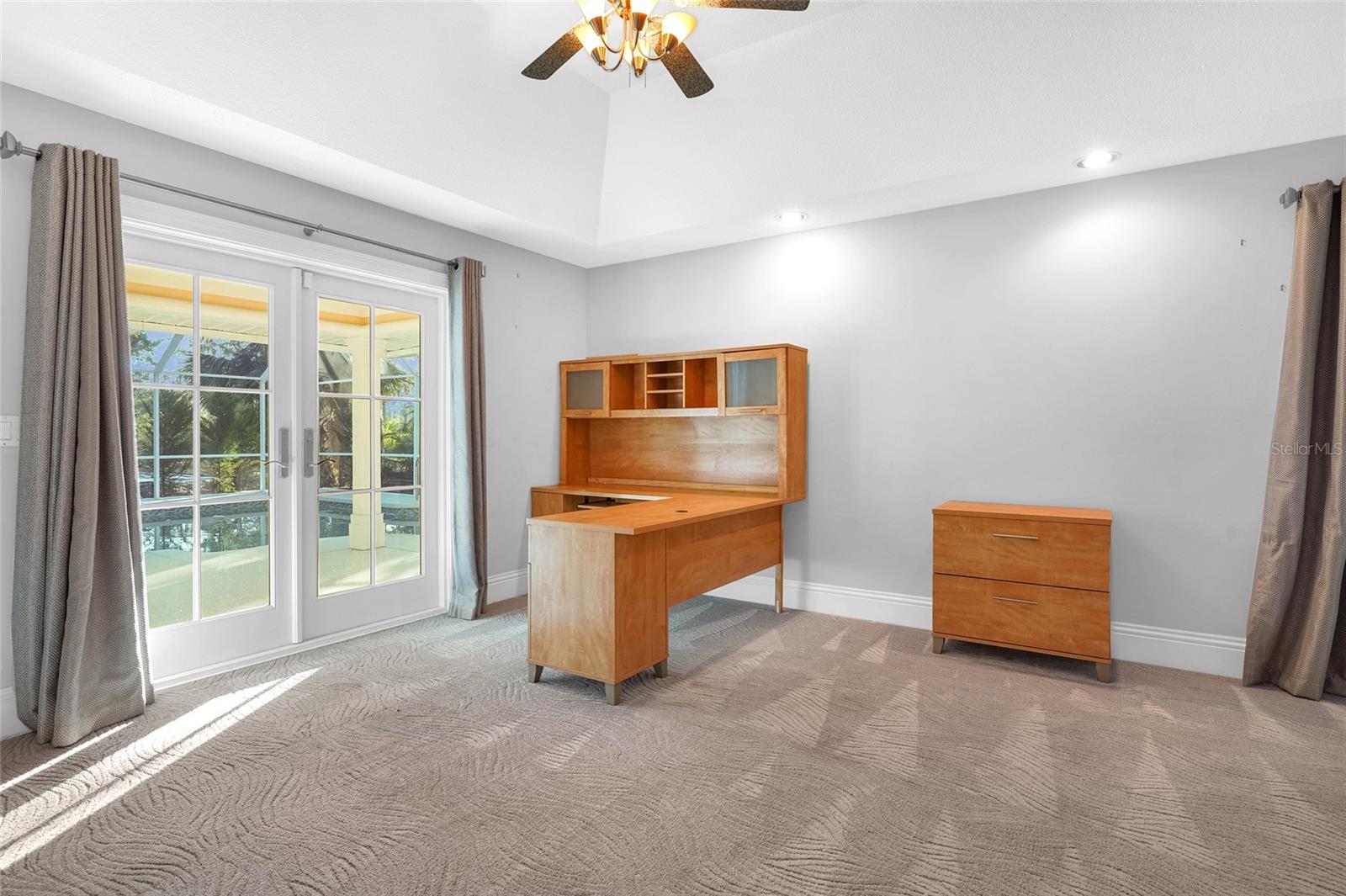 Image 38 of 72 For 1481 Lambert Avenue