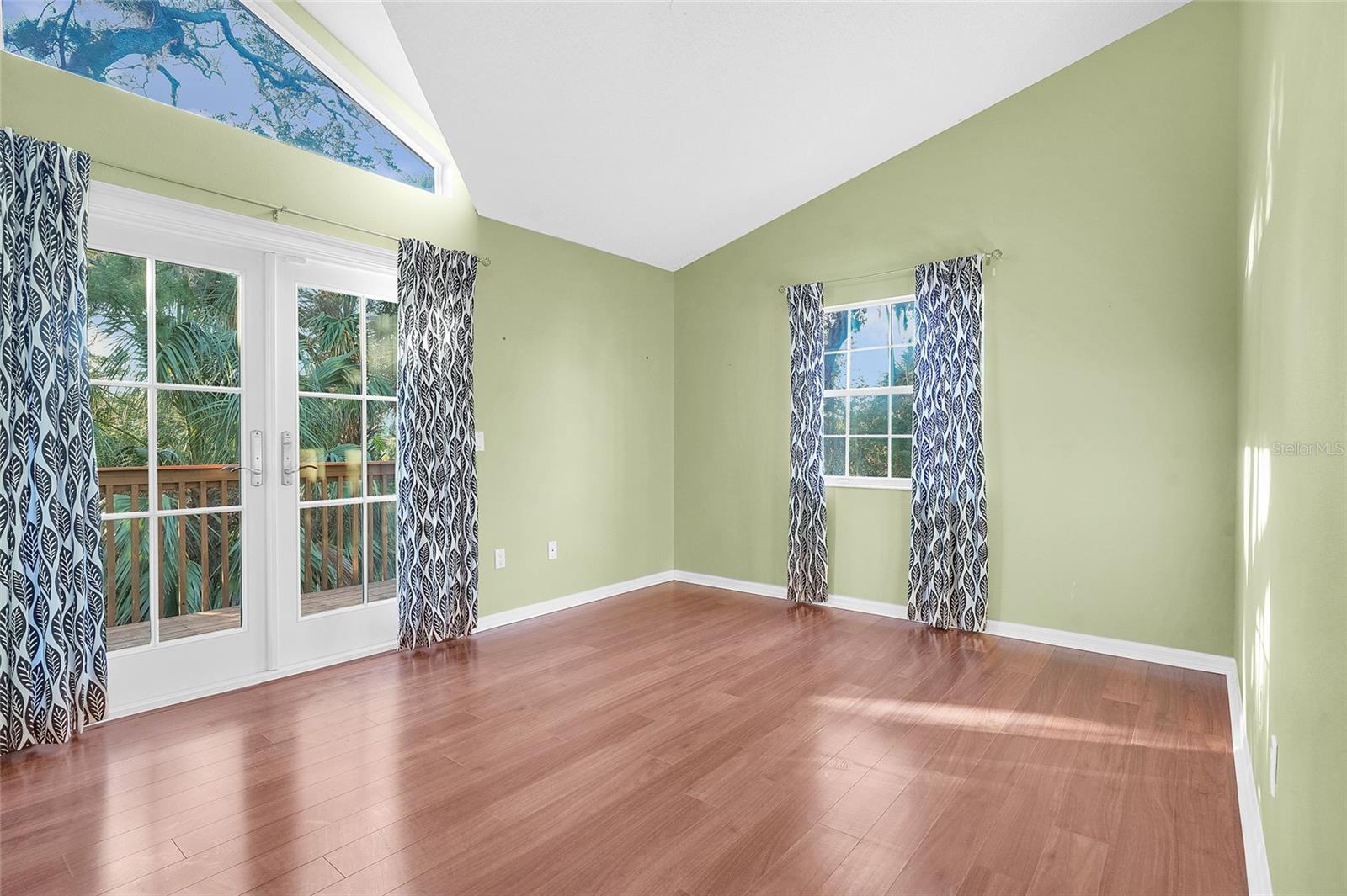 Image 55 of 72 For 1481 Lambert Avenue