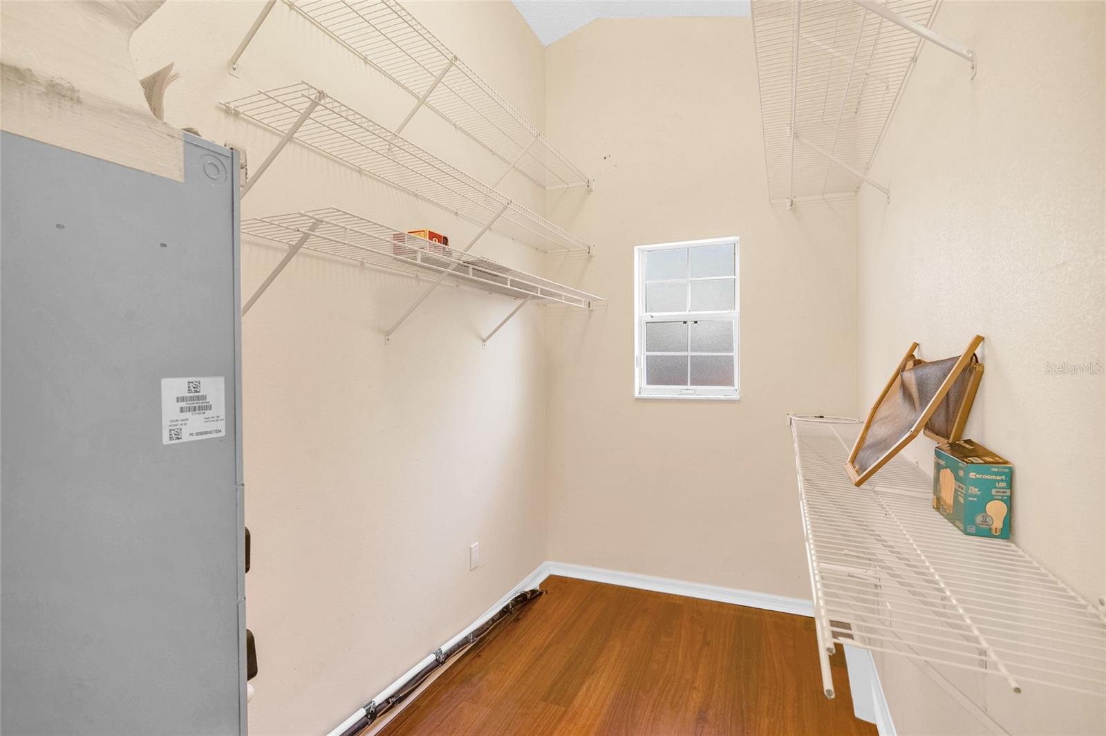 Image 58 of 72 For 1481 Lambert Avenue