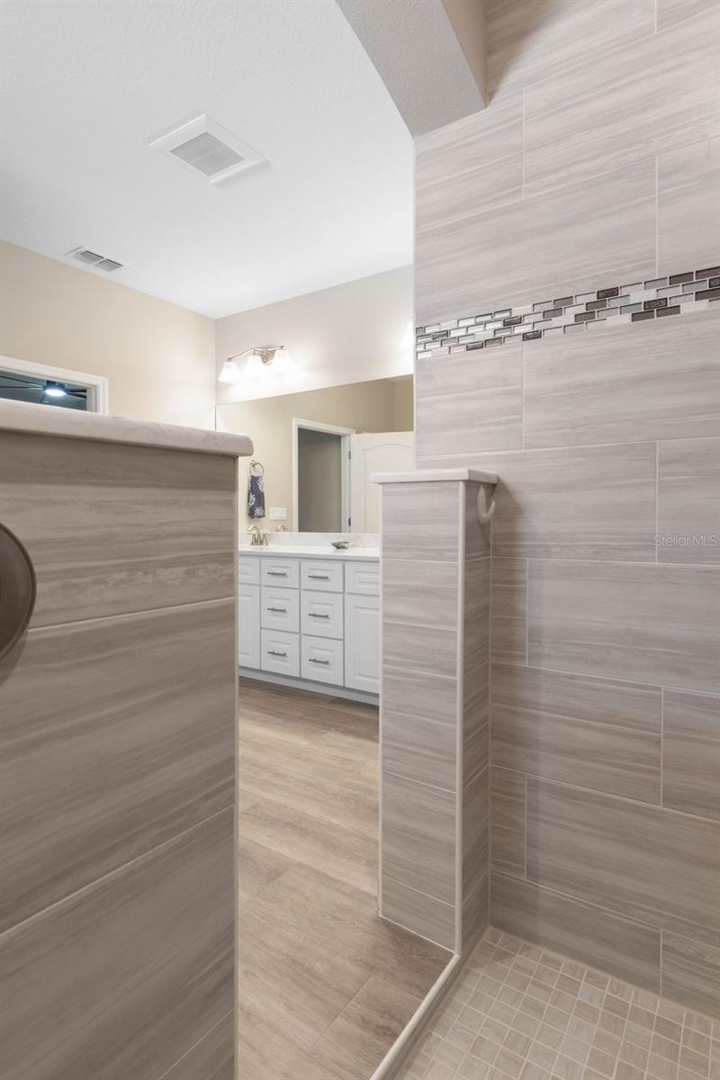 Image 26 of 72 For 25 Egan Drive