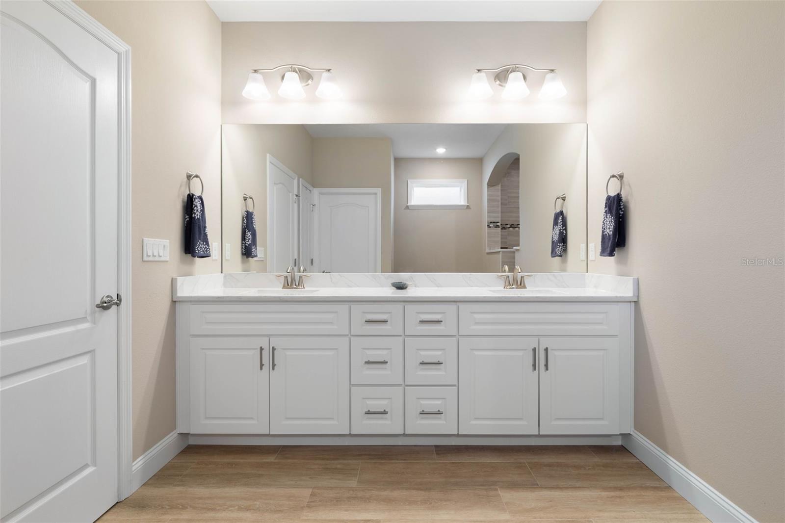 Image 27 of 72 For 25 Egan Drive