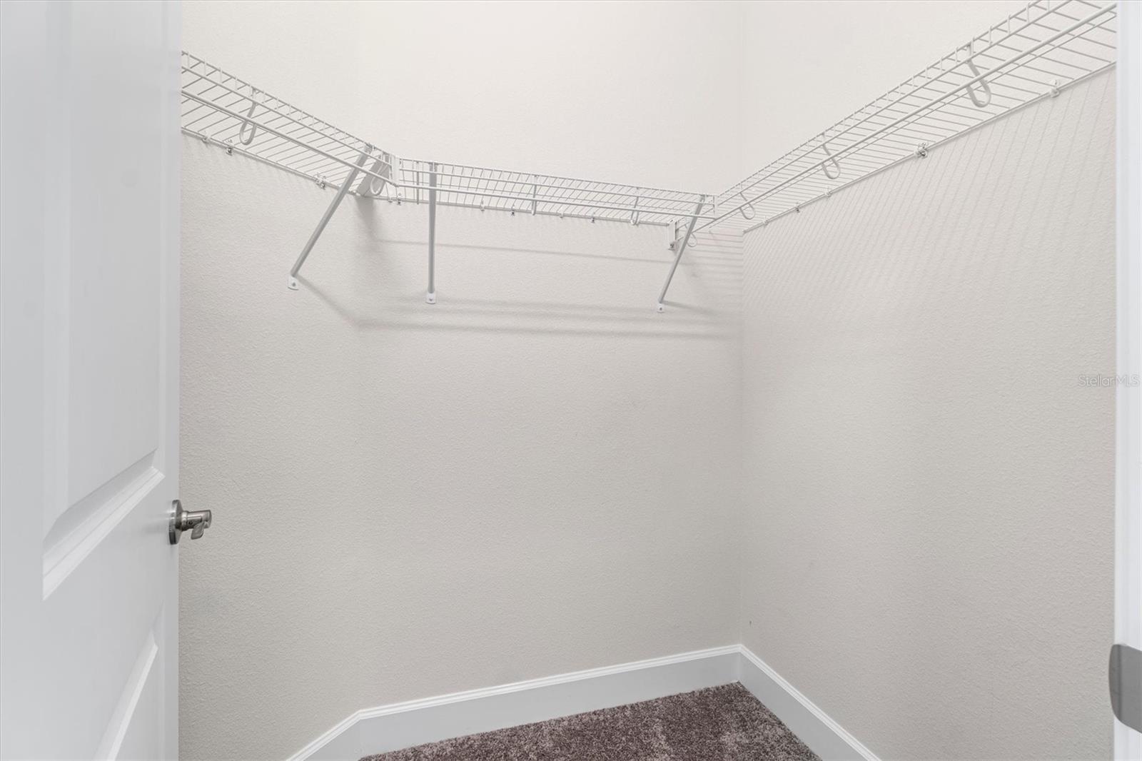 Image 23 of 65 For 82 Lakewalk Drive