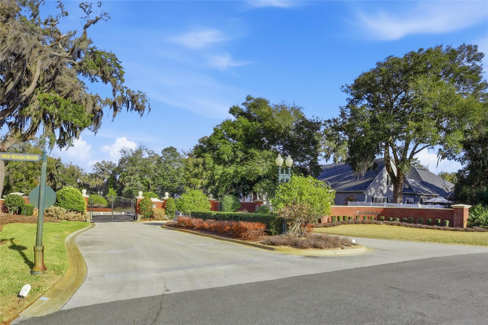 Image 5 of 10 For 7 Saint Charles Place