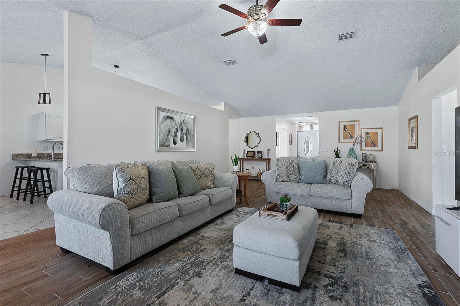 Image 15 of 42 For 31 Westmoreland Drive