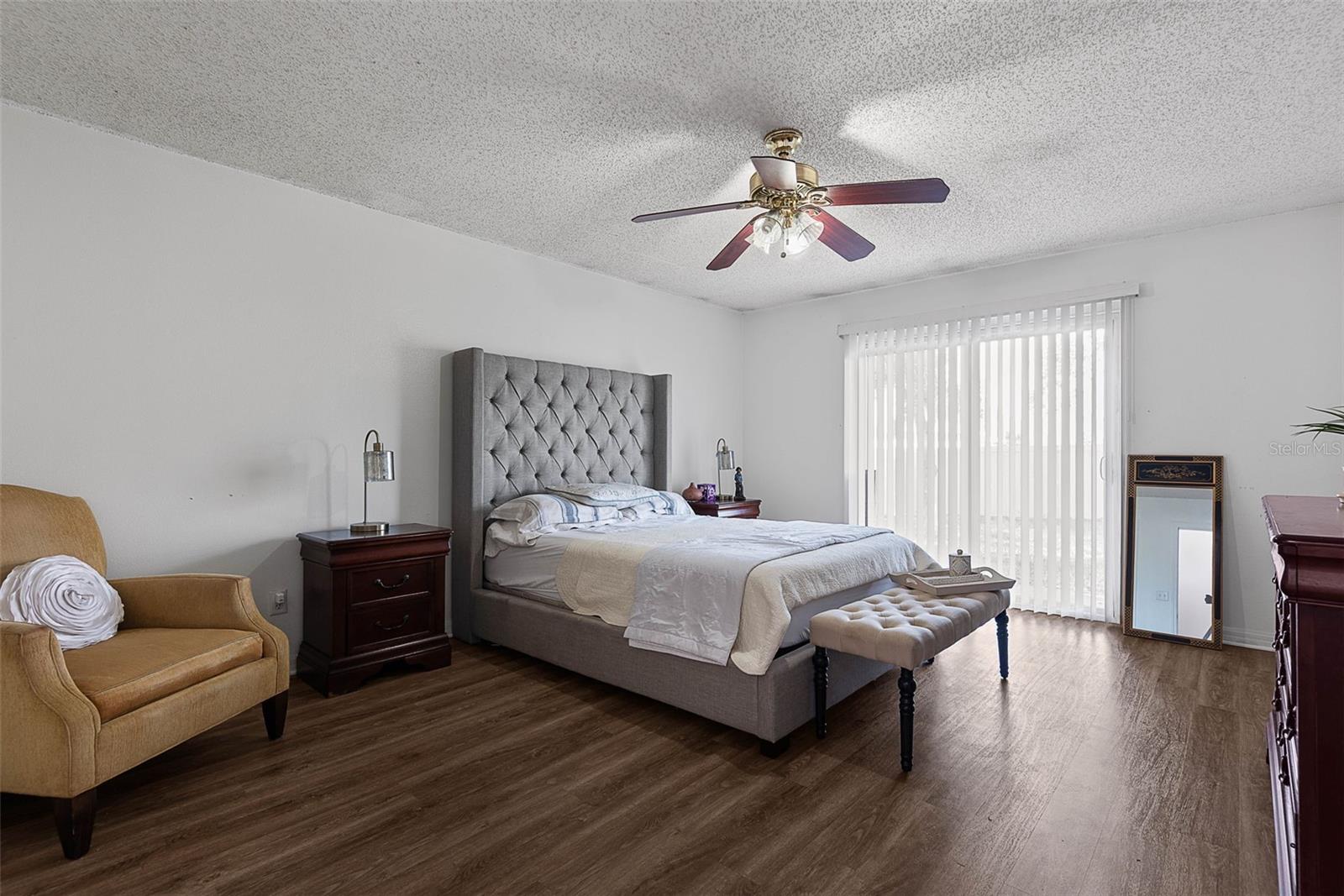 Image 23 of 42 For 31 Westmoreland Drive