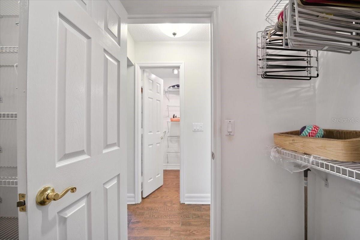 Image 40 of 69 For 13 Cottagegate Court