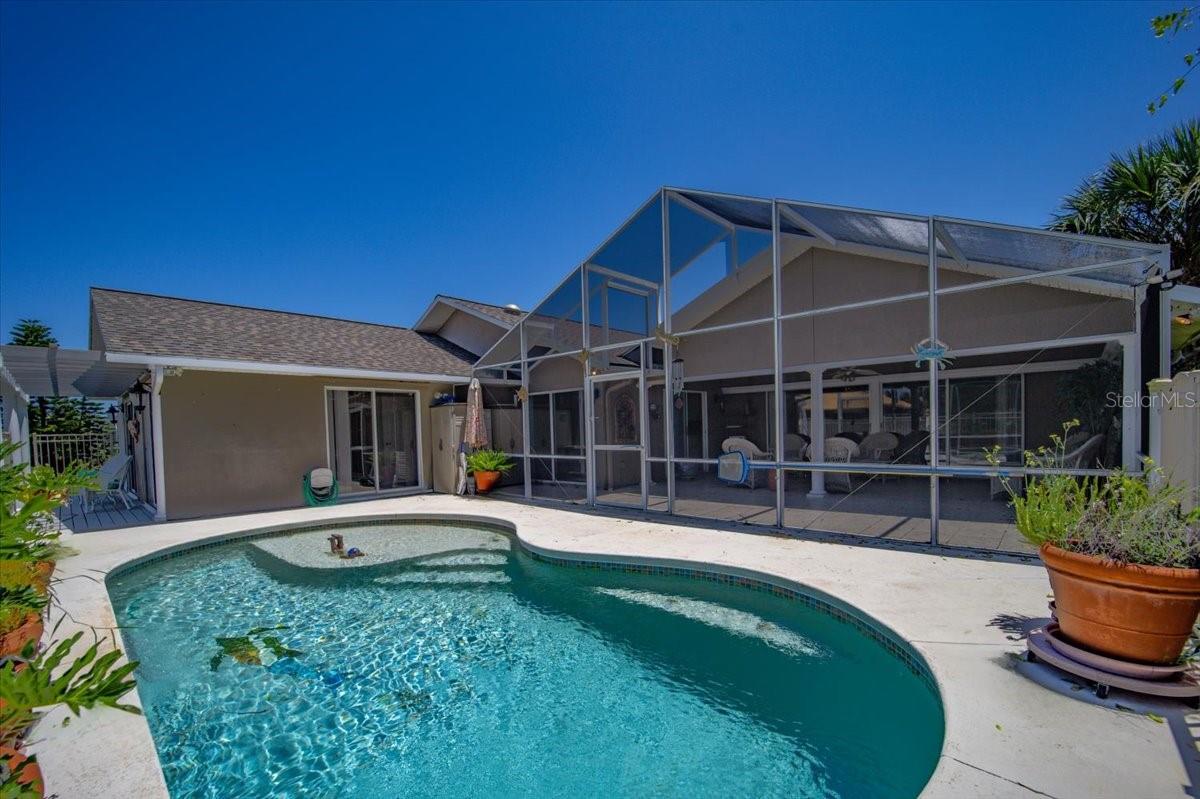 Image 46 of 69 For 13 Cottagegate Court