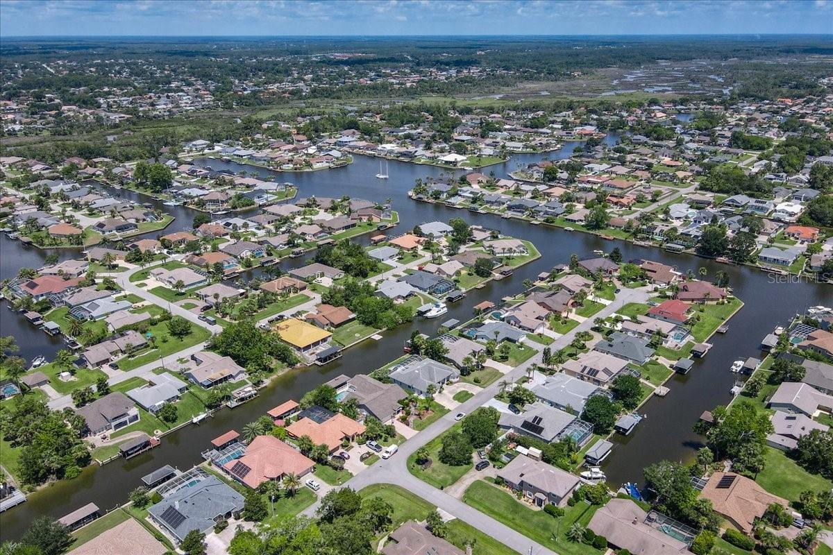 Image 58 of 69 For 13 Cottagegate Court