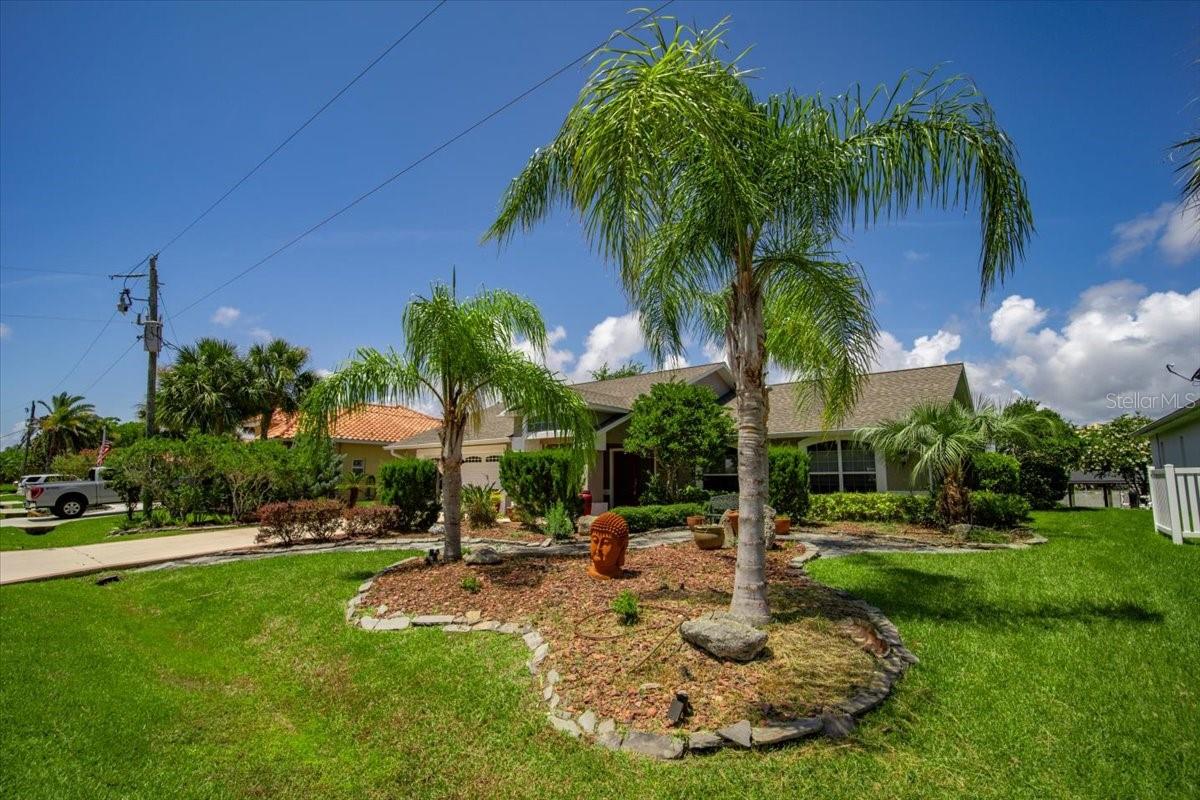 Image 64 of 69 For 13 Cottagegate Court