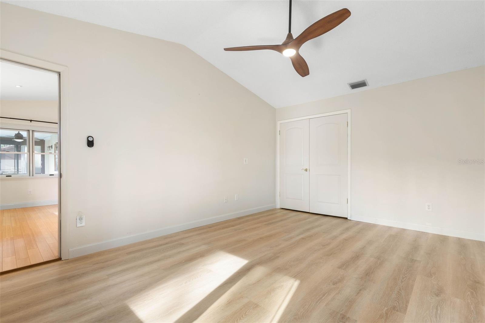 Image 28 of 89 For 322 Wellington Drive