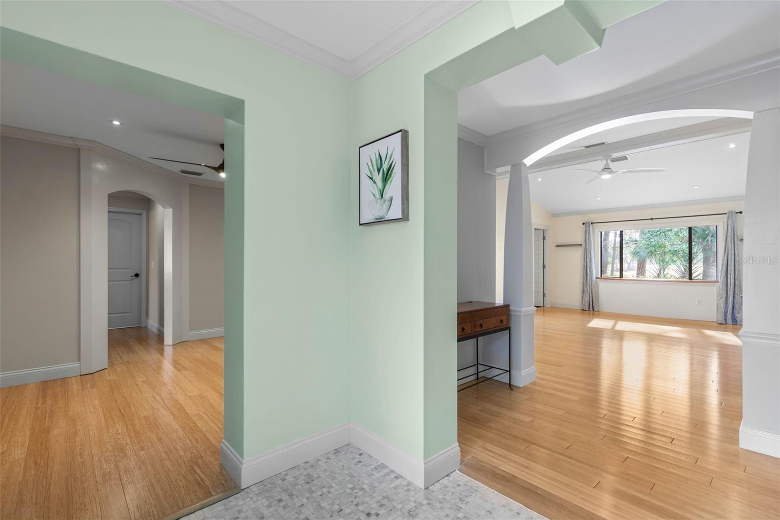 Image 37 of 89 For 322 Wellington Drive