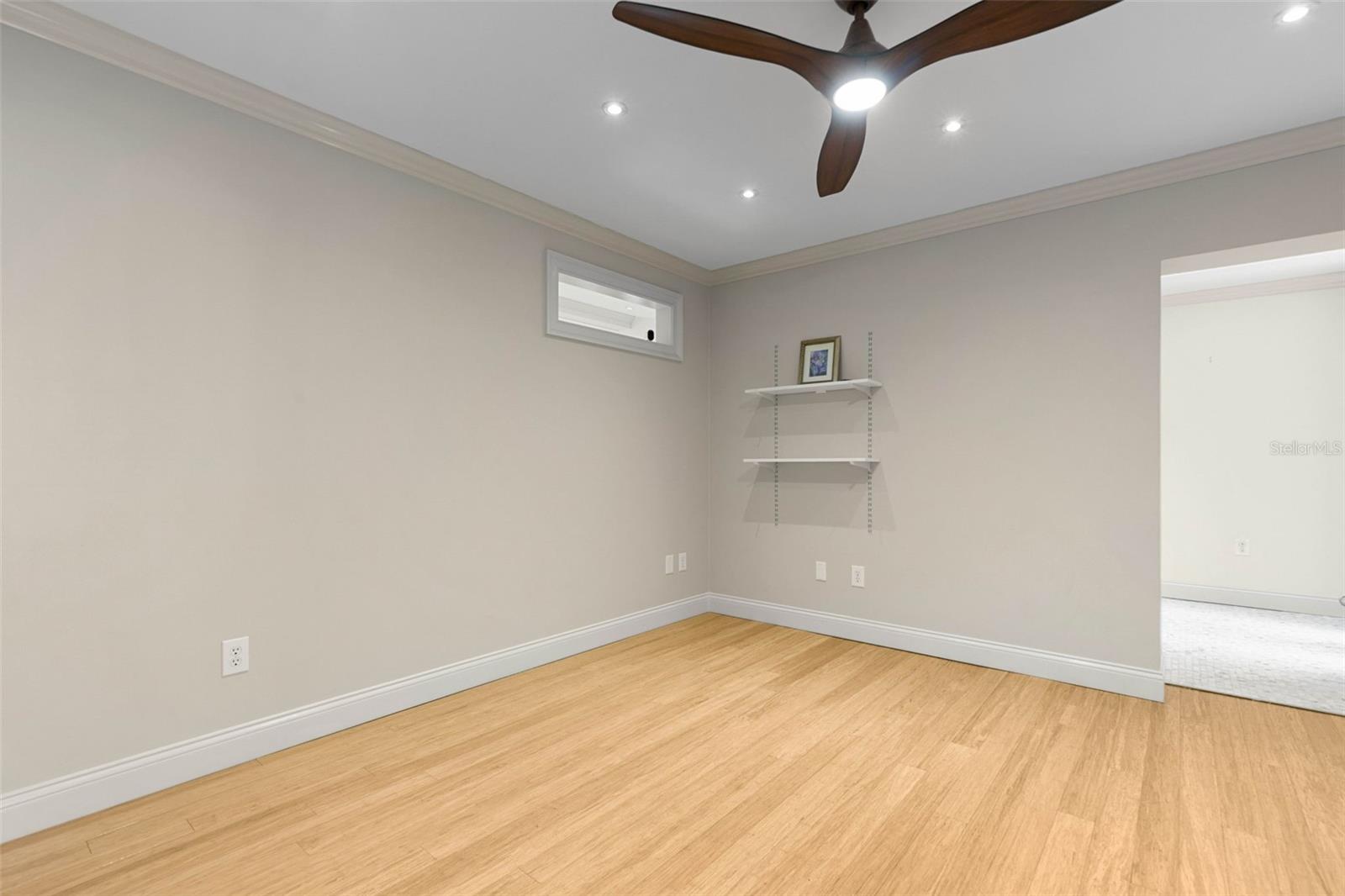 Image 41 of 89 For 322 Wellington Drive