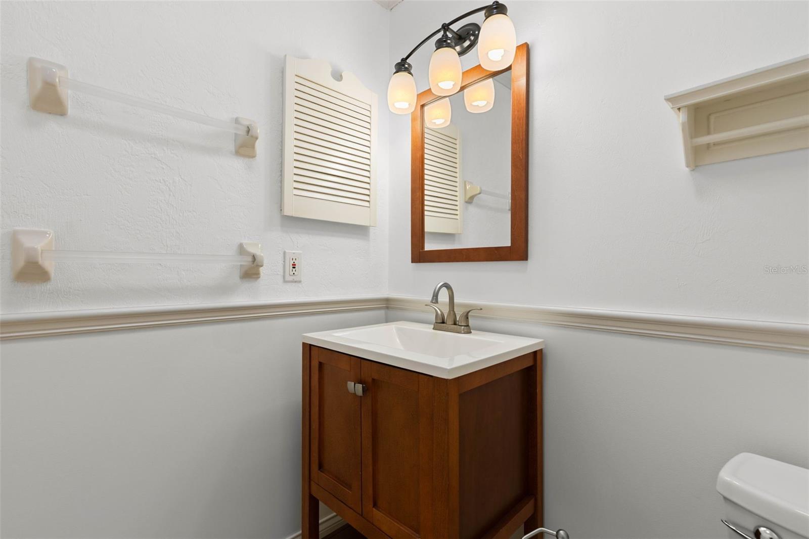 Image 52 of 89 For 322 Wellington Drive