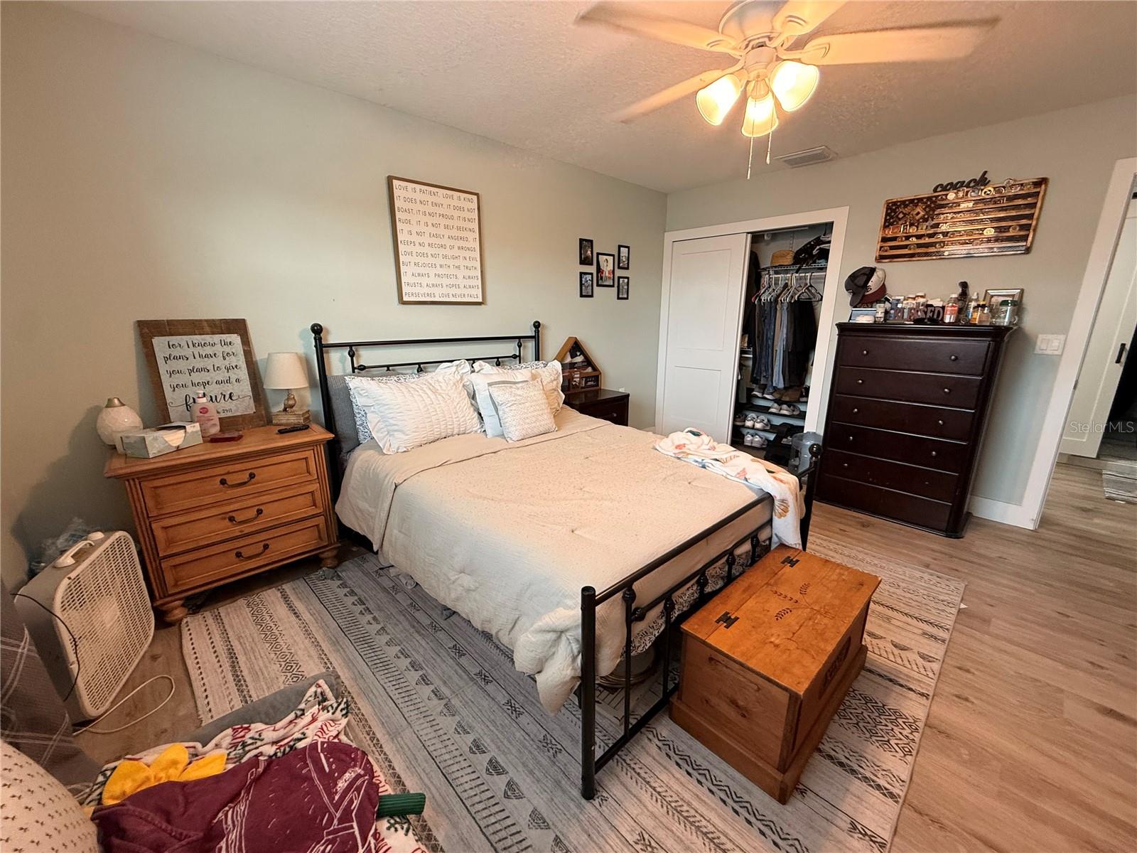 Image 18 of 21 For 360 Palm Circle