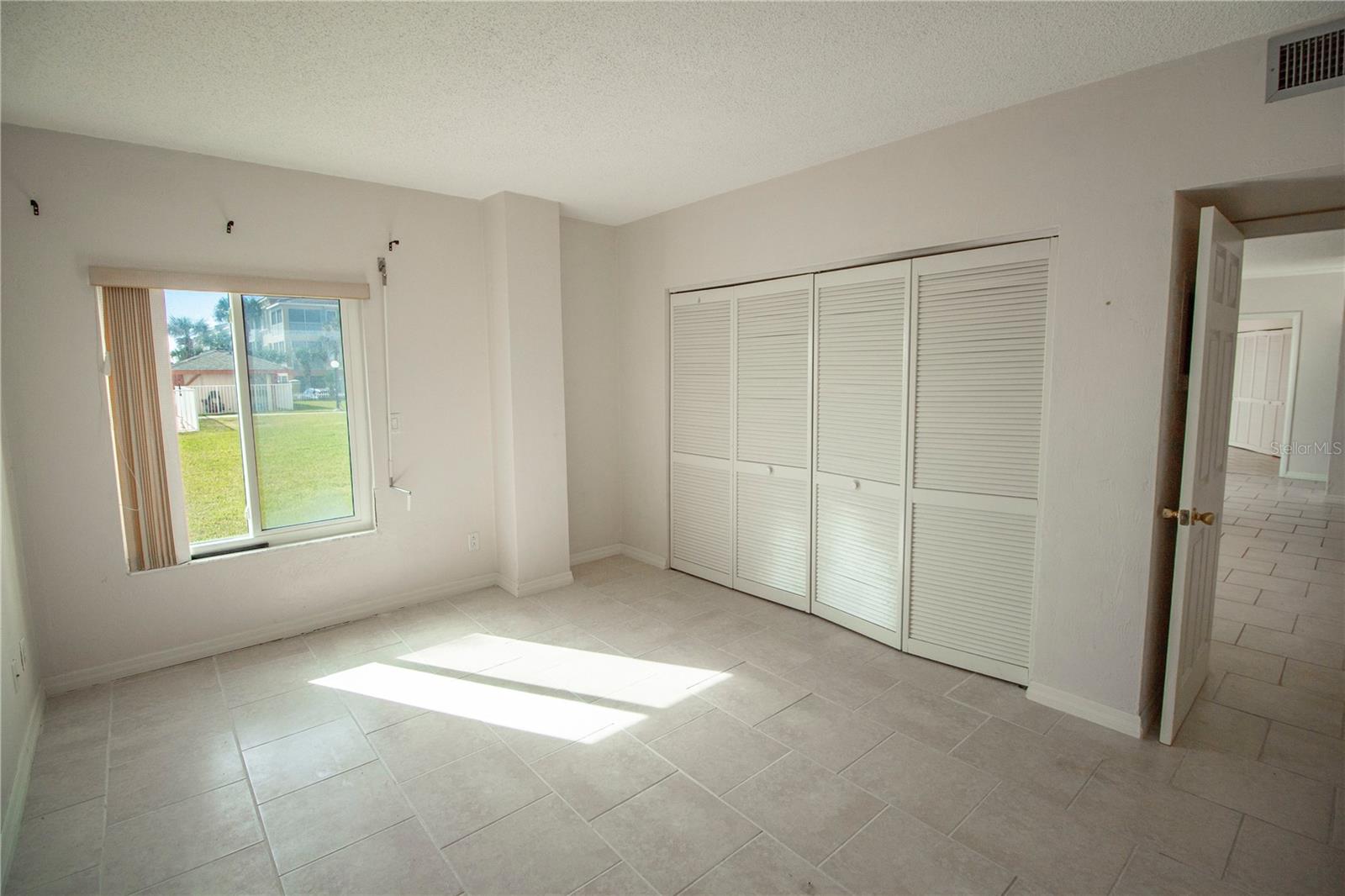 Image 9 of 19 For 3600 Ocean Shore Boulevard 115