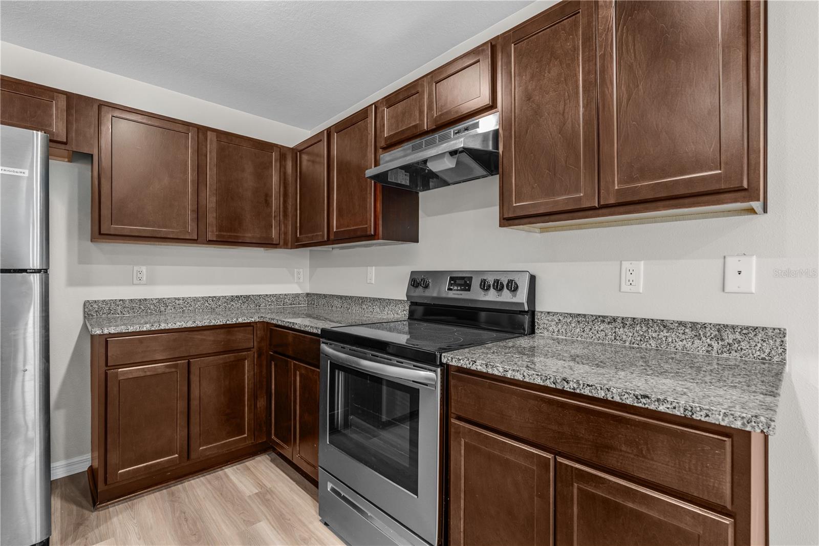 Image 24 of 39 For 2 Union Court