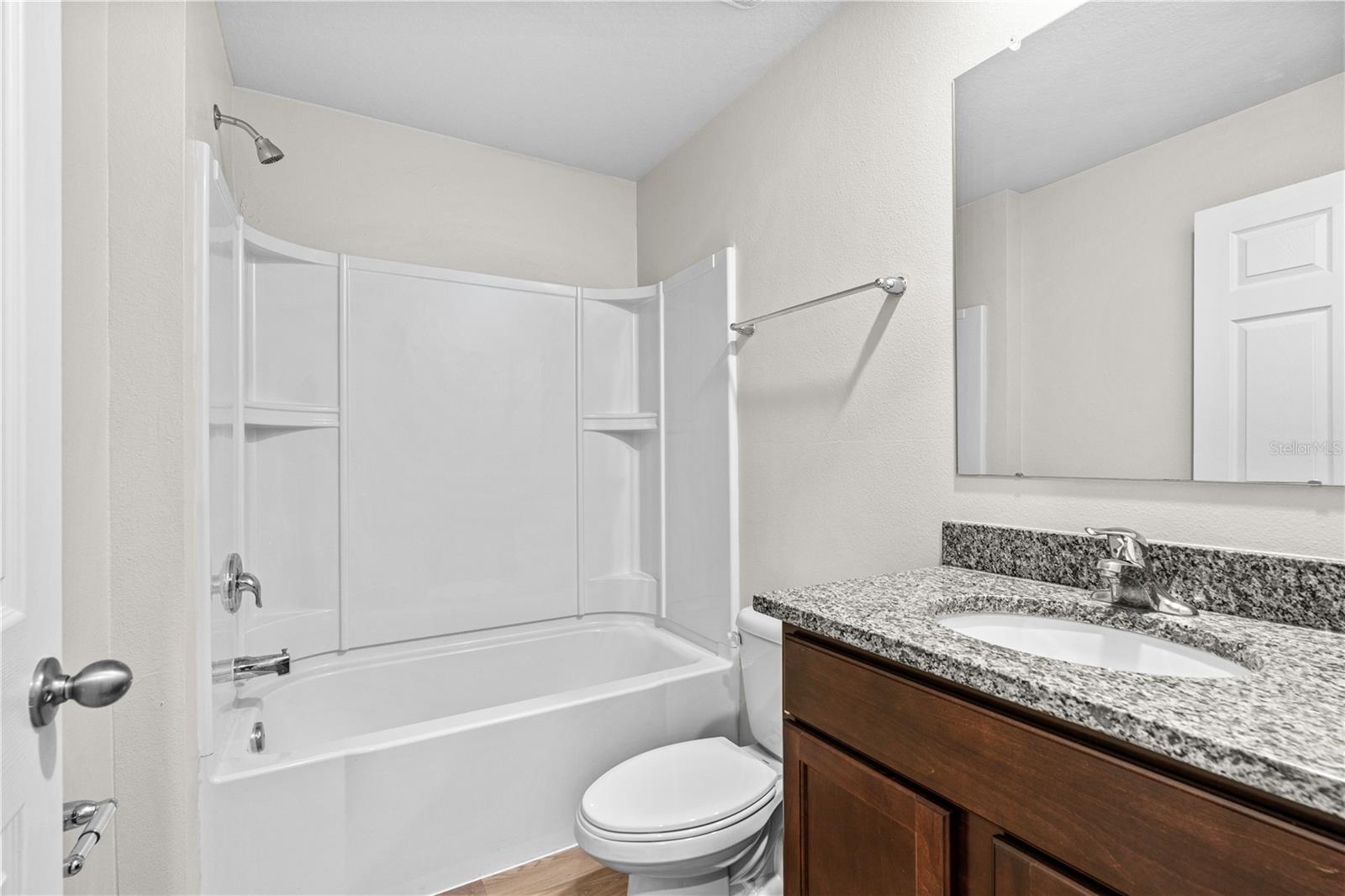 Image 32 of 39 For 2 Union Court