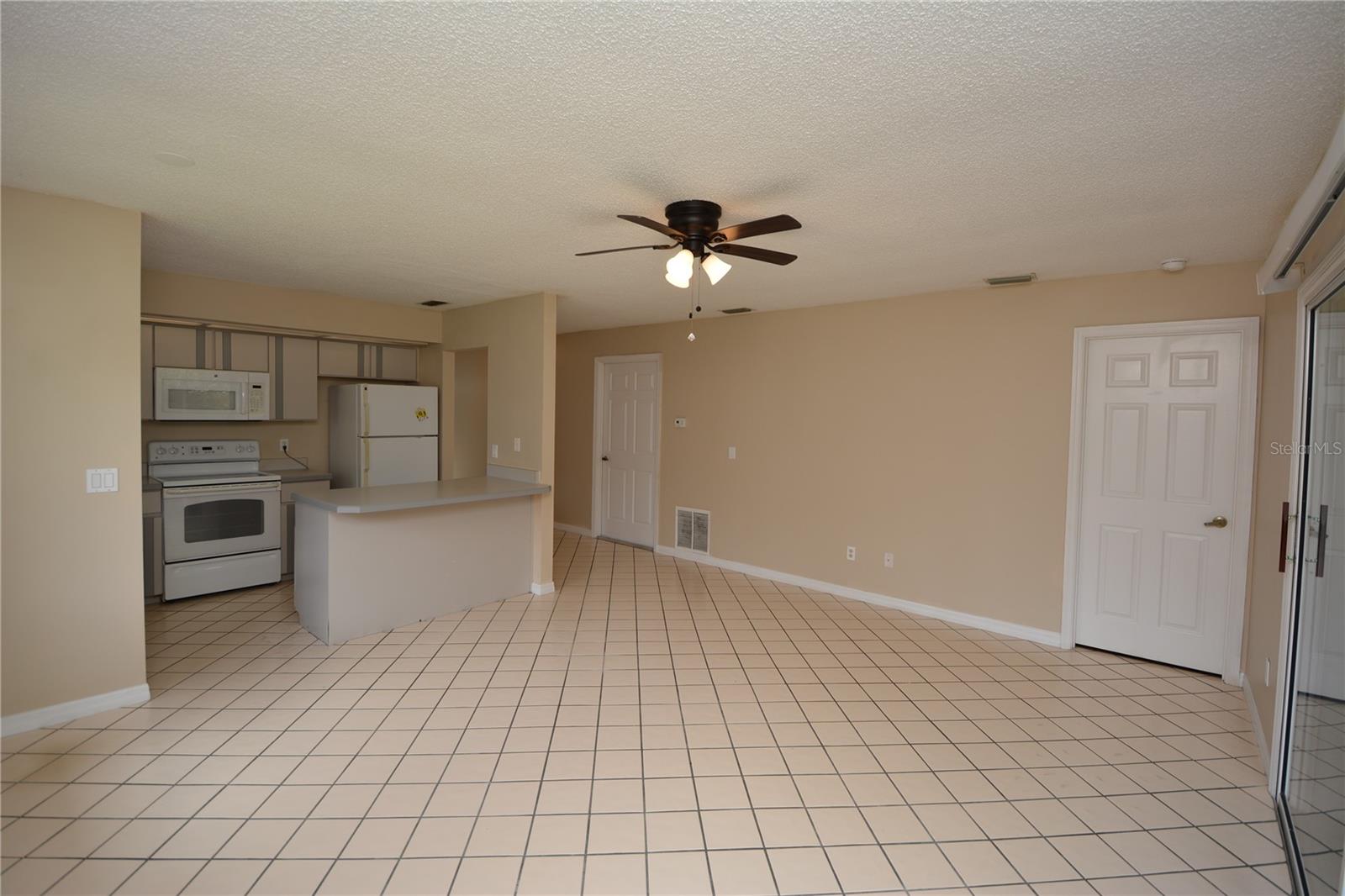 Image 11 of 34 For 30 Farmsworth Drive B