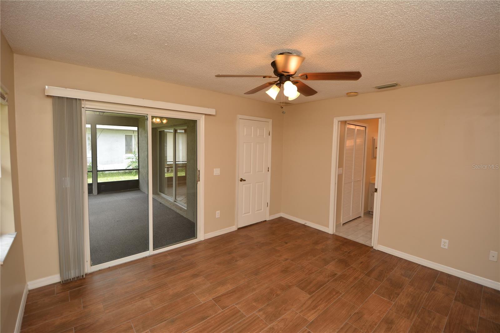 Image 19 of 34 For 30 Farmsworth Drive B