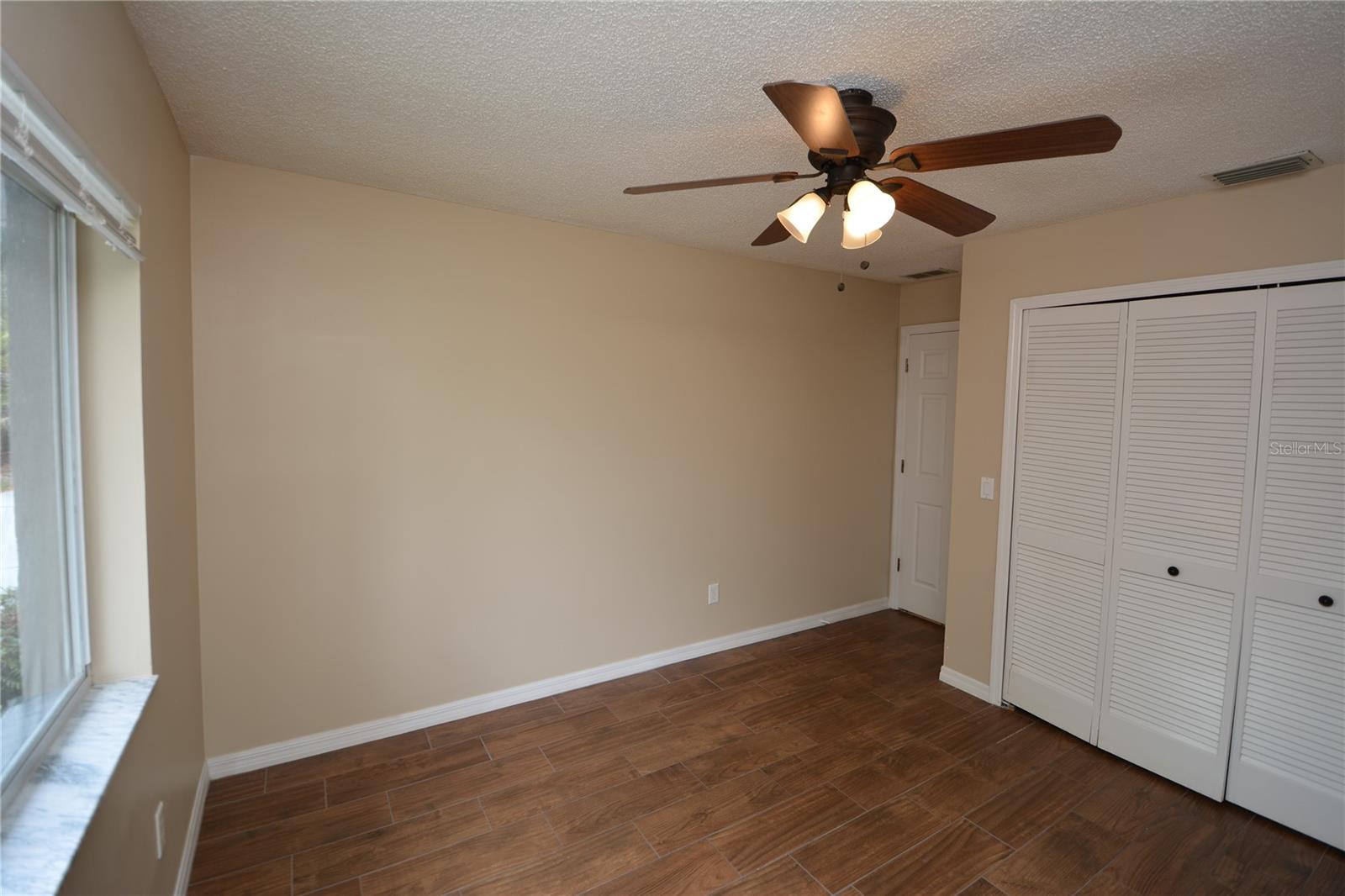 Image 31 of 34 For 30 Farmsworth Drive B