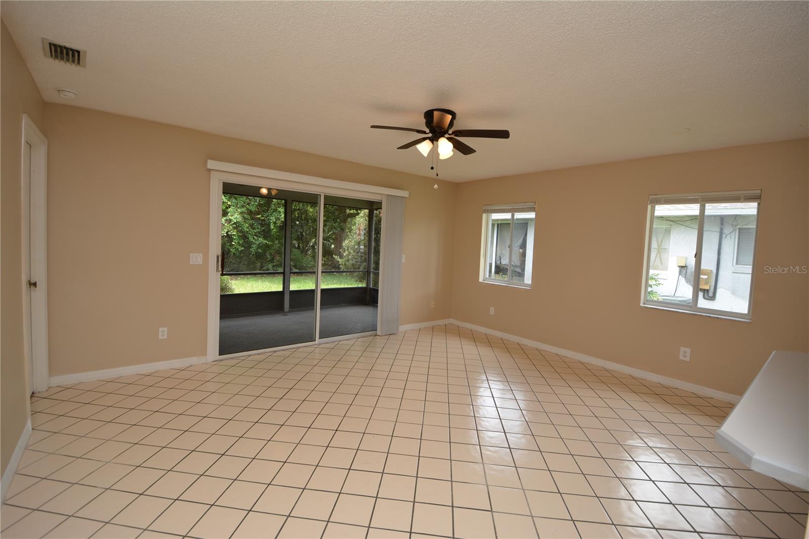 Image 9 of 34 For 30 Farmsworth Drive B