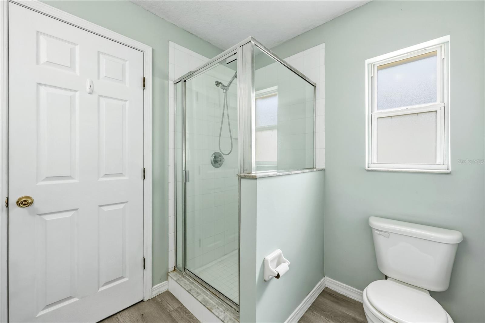 Image 29 of 42 For 109 Marsh Island Circle