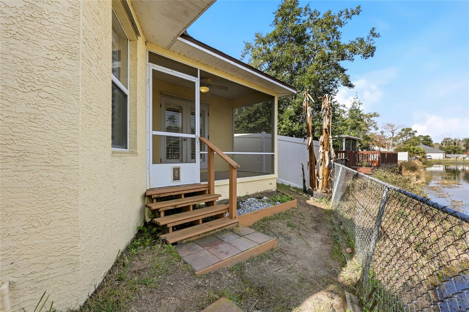 Image 34 of 42 For 109 Marsh Island Circle