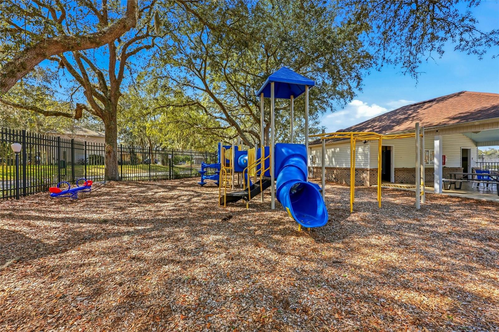 Image 41 of 42 For 109 Marsh Island Circle