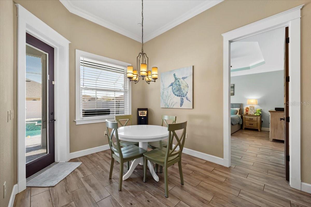 Image 11 of 54 For 84 Lancelot Drive