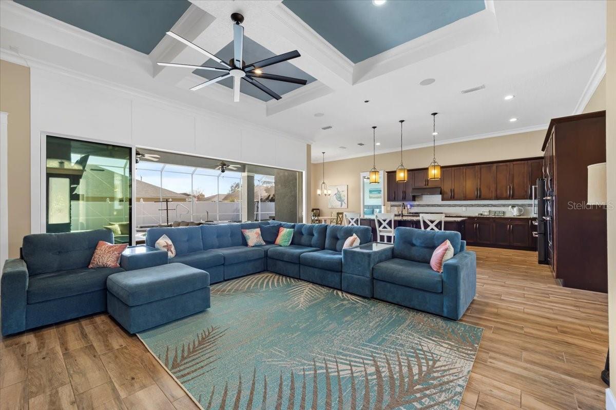 Image 12 of 54 For 84 Lancelot Drive