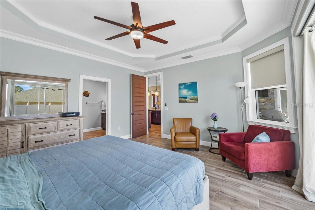 Image 18 of 54 For 84 Lancelot Drive