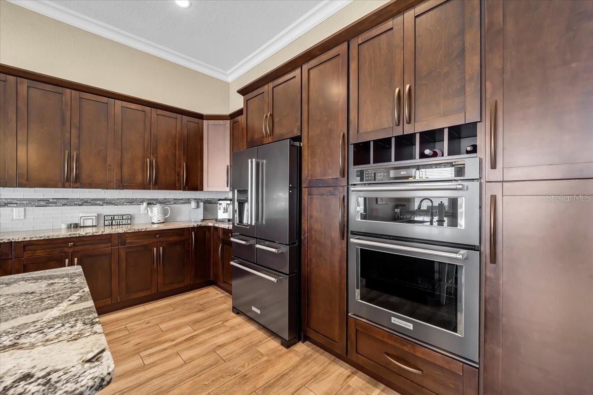 Image 5 of 54 For 84 Lancelot Drive