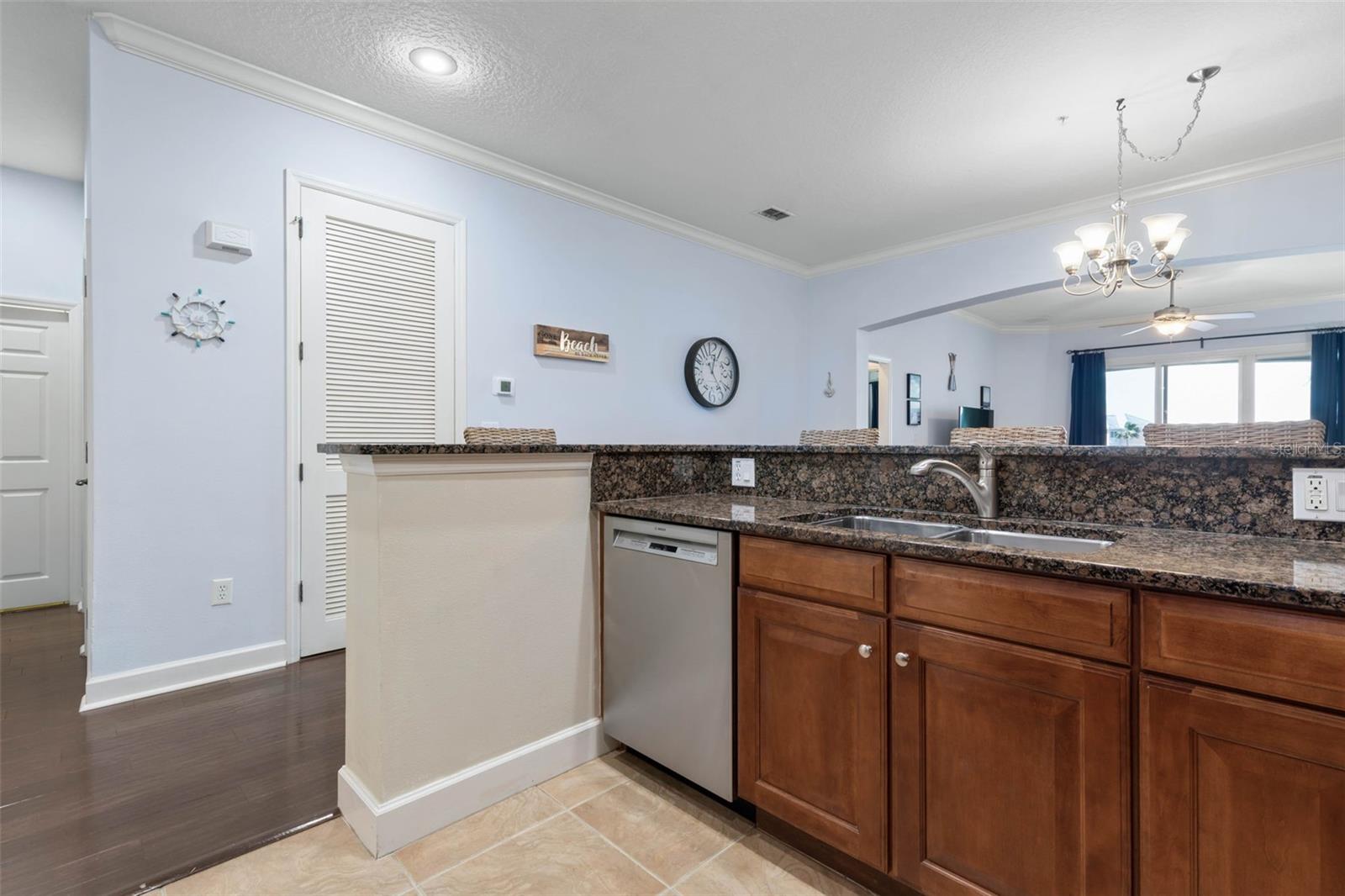 Image 10 of 74 For 1000 Cinnamon Beach Way 934