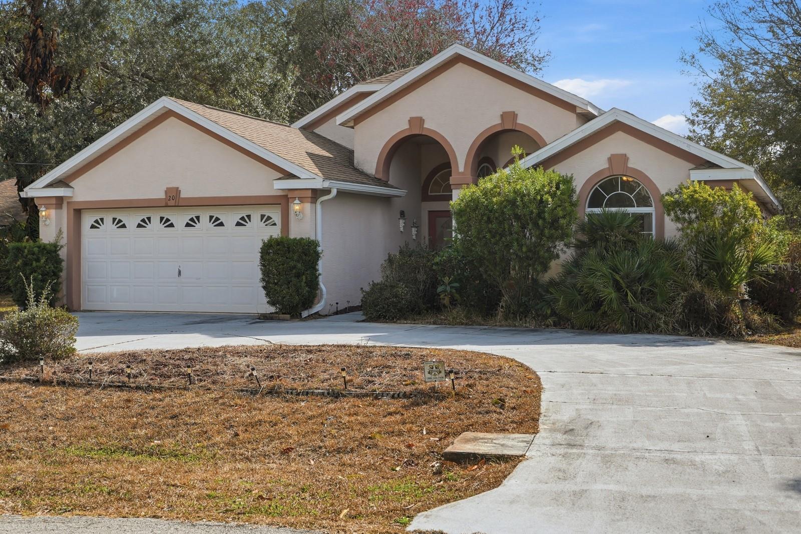 Listing photo id 30 for 20 Wendy Lane