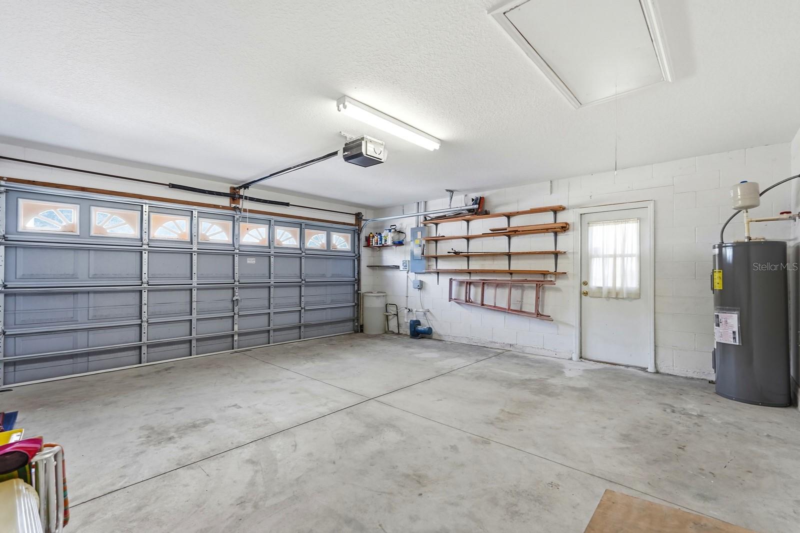 Listing photo id 31 for 20 Wendy Lane