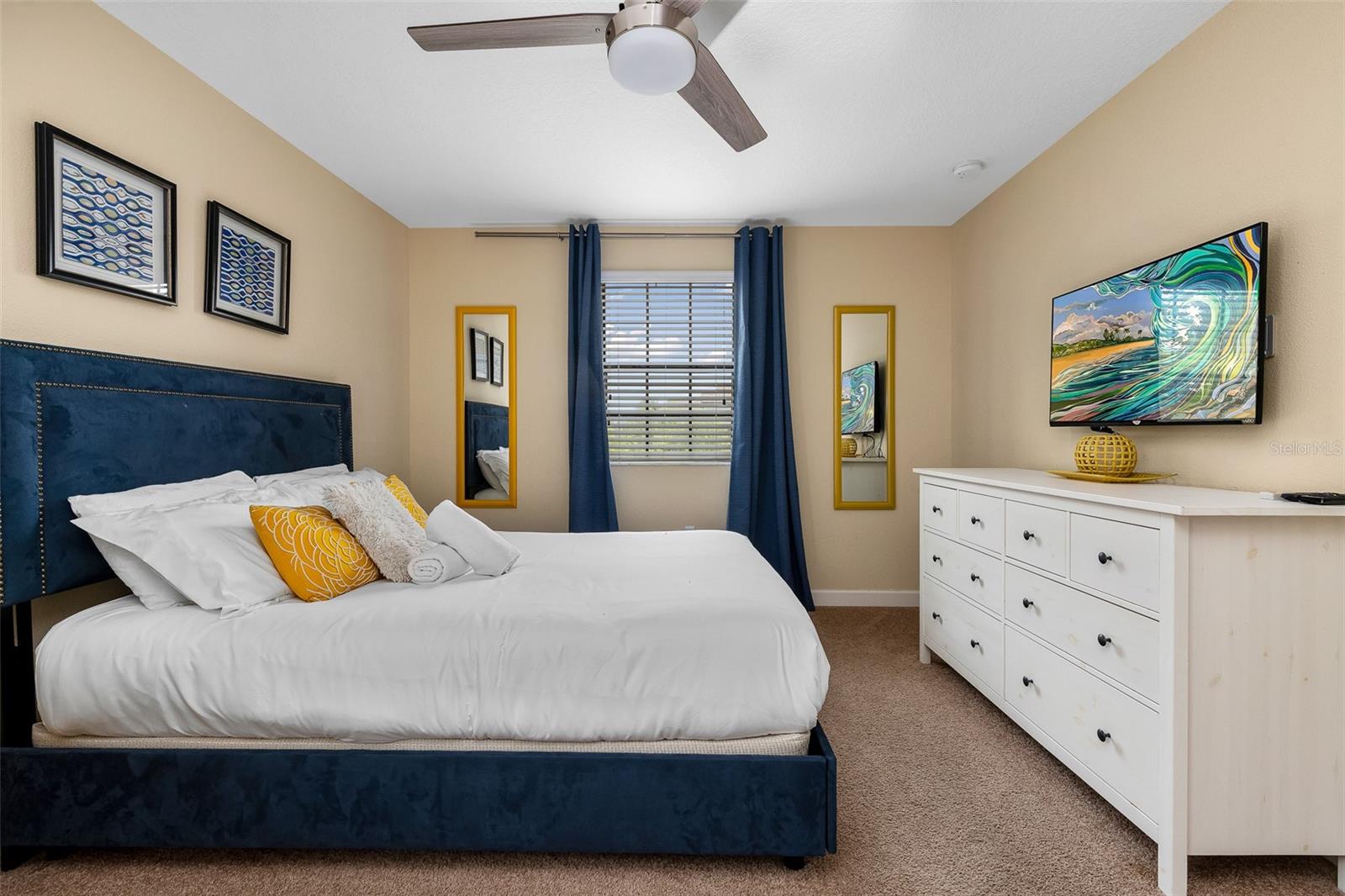 Image 15 of 38 For 1520 Moon Valley Drive