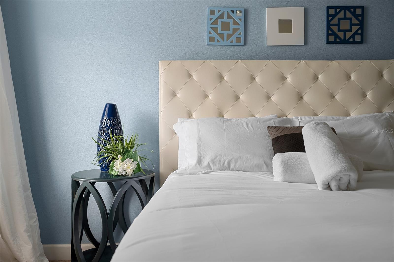 Image 19 of 38 For 1520 Moon Valley Drive