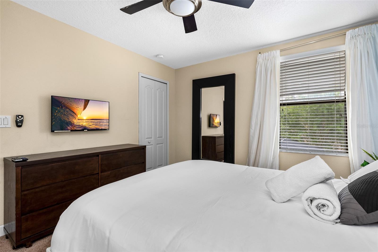 Image 24 of 38 For 1520 Moon Valley Drive