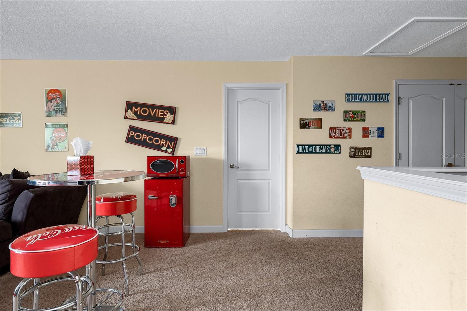 Image 29 of 38 For 1520 Moon Valley Drive