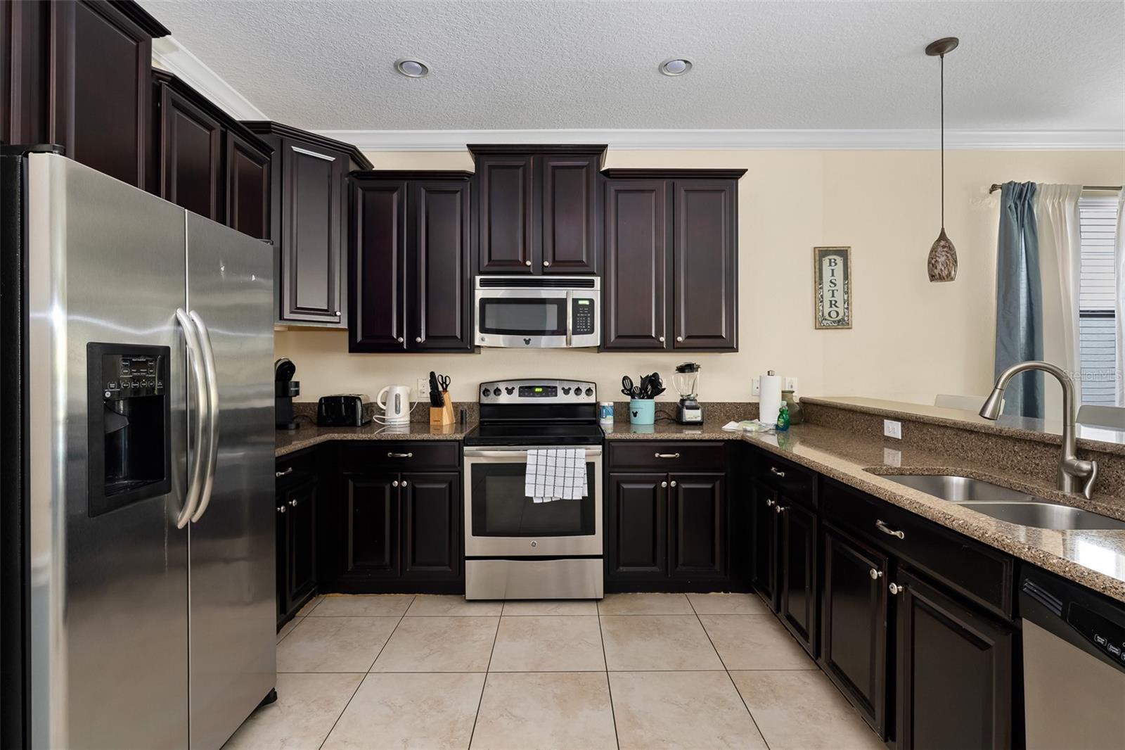 Image 5 of 38 For 1520 Moon Valley Drive