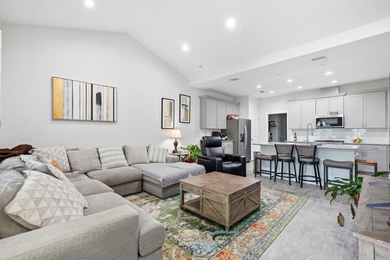 Image 4 of 22 For 118 Gypsy Palace Lane