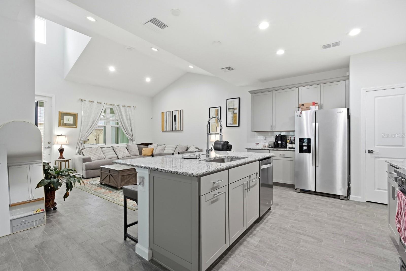 Image 7 of 22 For 118 Gypsy Palace Lane