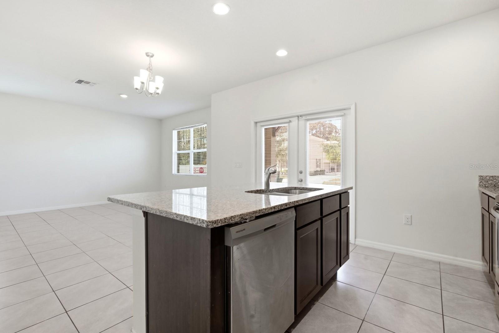 Image 10 of 32 For 1680 Coulter Lane