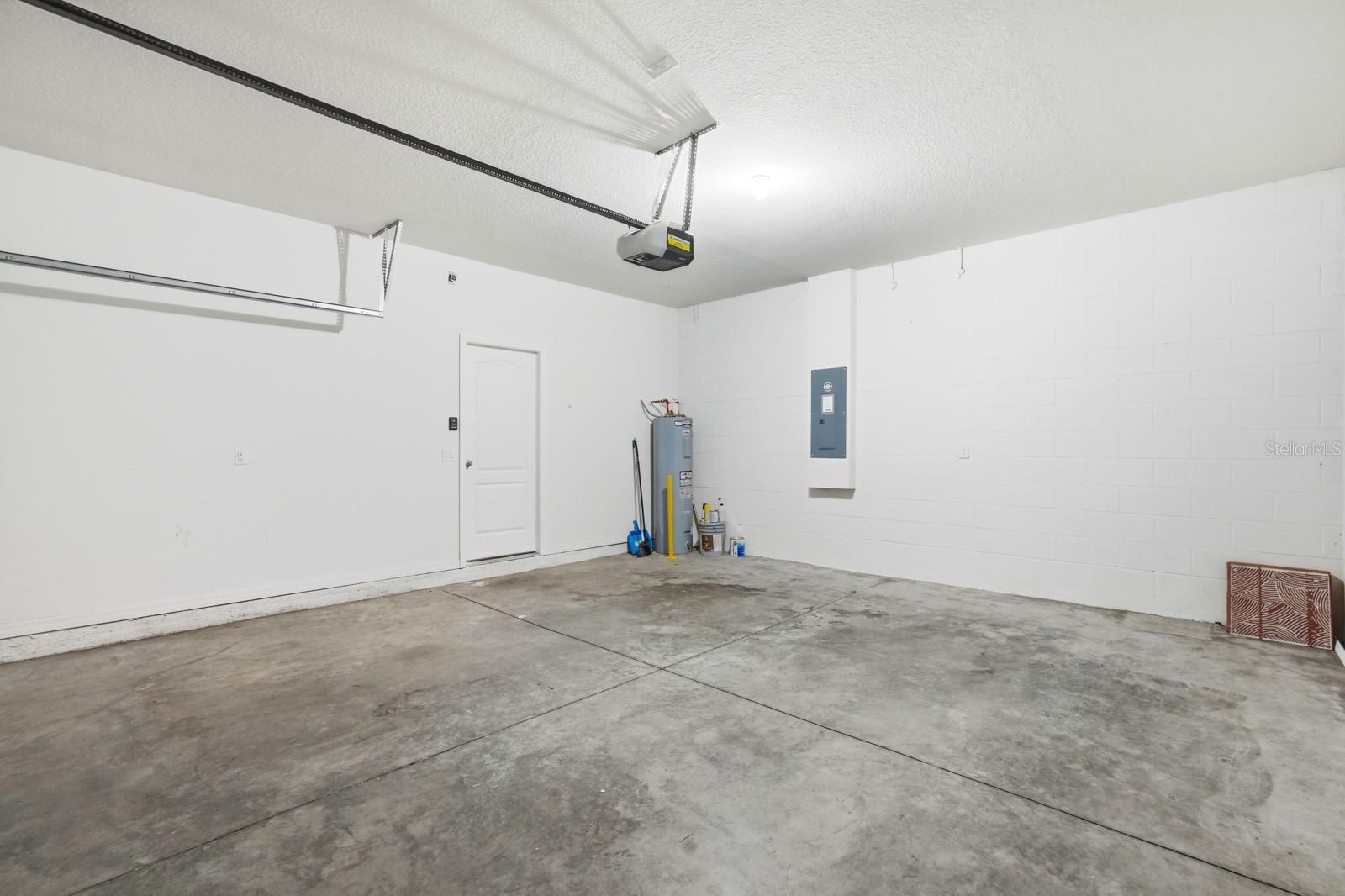 Image 14 of 32 For 1680 Coulter Lane